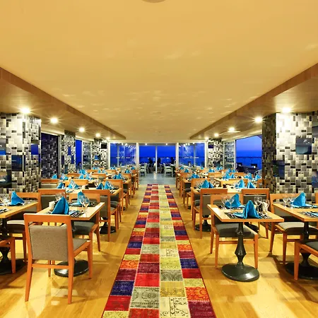 Su - Adult Only Hotel 4*