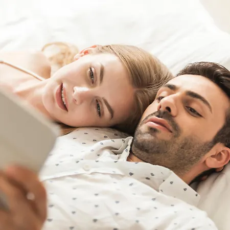 Su - Adult Only Side