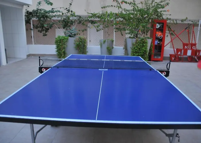 Su - Adult Only Szálloda Side