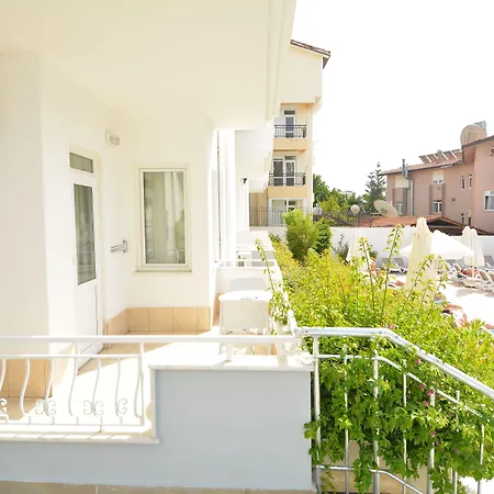 Su - Adult Only מלון