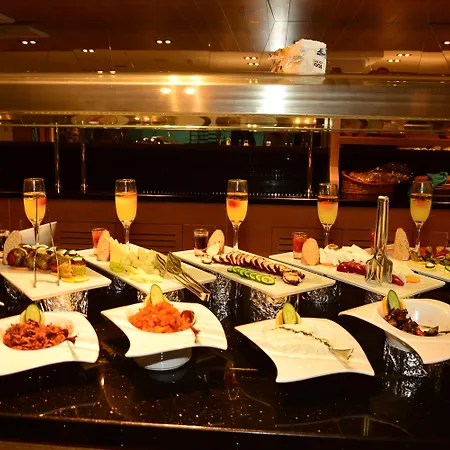 Su - Adult Only מלון 4*