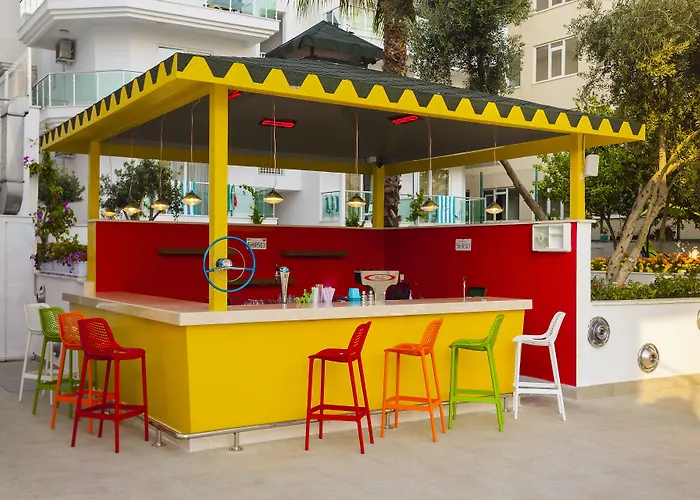 Su - Adult Only 4* Side