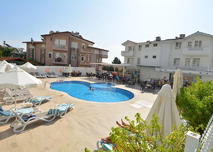 Su - Adult Only 4* Side